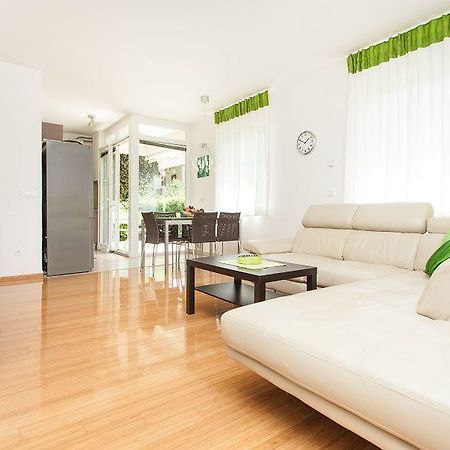 Kuvi Apartments Rovinj Exterior foto